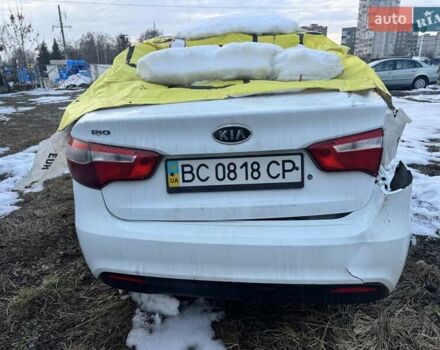 Білий Кіа Ріо, об'ємом двигуна 1.4 л та пробігом 160 тис. км за 2999 $, фото 4 на Automoto.ua