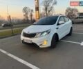 Белый Киа Рио, объемом двигателя 1.59 л и пробегом 257 тыс. км за 7600 $, фото 2 на Automoto.ua