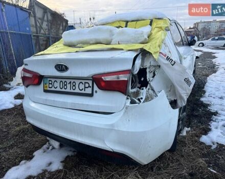 Білий Кіа Ріо, об'ємом двигуна 1.4 л та пробігом 160 тис. км за 2999 $, фото 3 на Automoto.ua