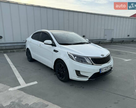 Белый Киа Рио, объемом двигателя 1.6 л и пробегом 253 тыс. км за 7400 $, фото 1 на Automoto.ua
