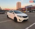 Белый Киа Рио, объемом двигателя 1.59 л и пробегом 257 тыс. км за 7600 $, фото 1 на Automoto.ua