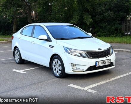 Белый Киа Рио, объемом двигателя 1.4 л и пробегом 157 тыс. км за 6200 $, фото 2 на Automoto.ua