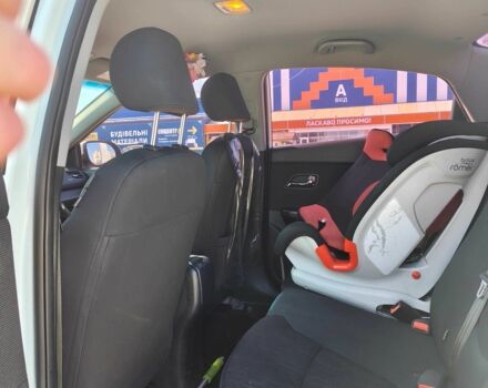 Белый Киа Рио, объемом двигателя 1.6 л и пробегом 124 тыс. км за 7700 $, фото 15 на Automoto.ua