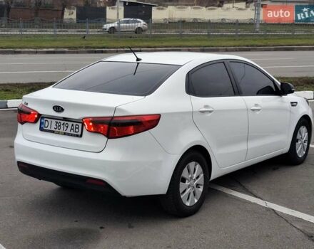 Белый Киа Рио, объемом двигателя 1.6 л и пробегом 150 тыс. км за 7500 $, фото 6 на Automoto.ua