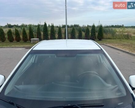 Белый Киа Рио, объемом двигателя 1.59 л и пробегом 262 тыс. км за 5700 $, фото 8 на Automoto.ua