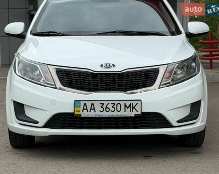 Белый Киа Рио, объемом двигателя 1.4 л и пробегом 167 тыс. км за 7200 $, фото 7 на Automoto.ua