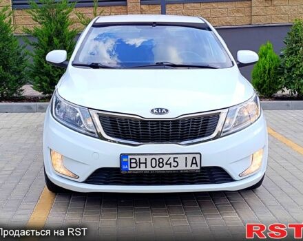 Білий Кіа Ріо, об'ємом двигуна 1.4 л та пробігом 99 тис. км за 6500 $, фото 1 на Automoto.ua