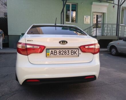 Білий Кіа Ріо, об'ємом двигуна 1.4 л та пробігом 148 тис. км за 8700 $, фото 4 на Automoto.ua