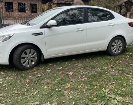 Білий Кіа Ріо, об'ємом двигуна 1.6 л та пробігом 280 тис. км за 8304 $, фото 1 на Automoto.ua