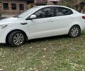Білий Кіа Ріо, об'ємом двигуна 1.6 л та пробігом 280 тис. км за 8304 $, фото 1 на Automoto.ua