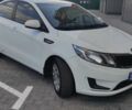 Белый Киа Рио, объемом двигателя 1.4 л и пробегом 168 тыс. км за 6800 $, фото 2 на Automoto.ua