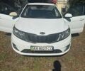 Белый Киа Рио, объемом двигателя 1.4 л и пробегом 192 тыс. км за 5500 $, фото 1 на Automoto.ua