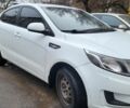 Білий Кіа Ріо, об'ємом двигуна 1.4 л та пробігом 220 тис. км за 6100 $, фото 1 на Automoto.ua
