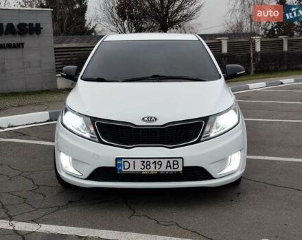Белый Киа Рио, объемом двигателя 1.6 л и пробегом 150 тыс. км за 7500 $, фото 5 на Automoto.ua