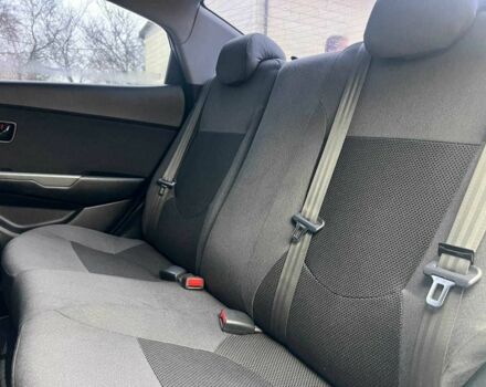 Белый Киа Рио, объемом двигателя 1.6 л и пробегом 150 тыс. км за 7100 $, фото 16 на Automoto.ua