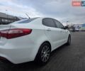 Белый Киа Рио, объемом двигателя 1.4 л и пробегом 288 тыс. км за 6500 $, фото 6 на Automoto.ua