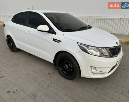 Белый Киа Рио, объемом двигателя 1.4 л и пробегом 79 тыс. км за 8555 $, фото 15 на Automoto.ua