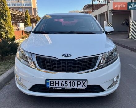 Білий Кіа Ріо, об'ємом двигуна 1.6 л та пробігом 48 тис. км за 10200 $, фото 1 на Automoto.ua