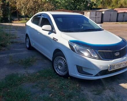 Білий Кіа Ріо, об'ємом двигуна 1.4 л та пробігом 69 тис. км за 8999 $, фото 4 на Automoto.ua