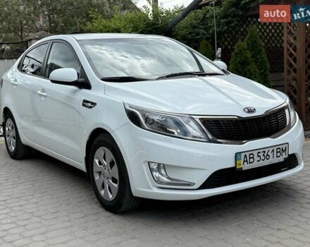 Белый Киа Рио, объемом двигателя 1.6 л и пробегом 82 тыс. км за 9600 $, фото 1 на Automoto.ua