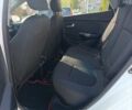 Білий Кіа Ріо, об'ємом двигуна 1.4 л та пробігом 203 тис. км за 6500 $, фото 1 на Automoto.ua