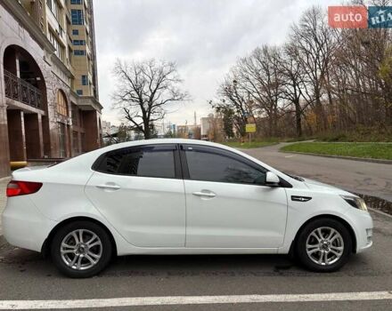 Білий Кіа Ріо, об'ємом двигуна 1.6 л та пробігом 91 тис. км за 8600 $, фото 8 на Automoto.ua