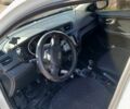 Белый Киа Рио, объемом двигателя 1.4 л и пробегом 277 тыс. км за 6020 $, фото 7 на Automoto.ua