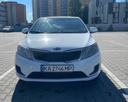 Белый Киа Рио, объемом двигателя 1.4 л и пробегом 228 тыс. км за 6700 $, фото 1 на Automoto.ua