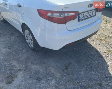 Белый Киа Рио, объемом двигателя 1.4 л и пробегом 41 тыс. км за 8700 $, фото 4 на Automoto.ua