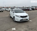 Белый Киа Рио, объемом двигателя 1.59 л и пробегом 293 тыс. км за 7000 $, фото 1 на Automoto.ua