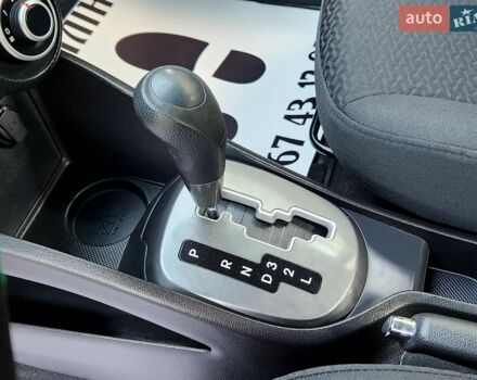 Белый Киа Рио, объемом двигателя 1.4 л и пробегом 143 тыс. км за 9350 $, фото 20 на Automoto.ua