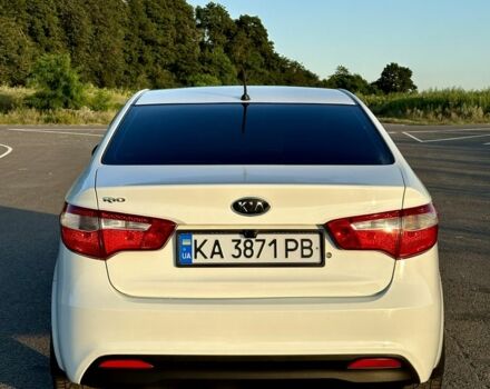 Білий Кіа Ріо, об'ємом двигуна 1.4 л та пробігом 142 тис. км за 6200 $, фото 7 на Automoto.ua