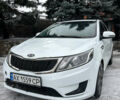 Белый Киа Рио, объемом двигателя 1.4 л и пробегом 315 тыс. км за 5300 $, фото 1 на Automoto.ua
