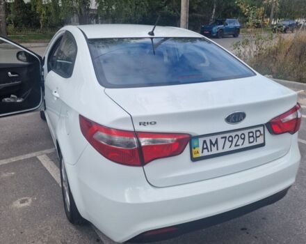 Белый Киа Рио, объемом двигателя 1.6 л и пробегом 152 тыс. км за 7769 $, фото 4 на Automoto.ua