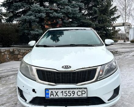 Білий Кіа Ріо, об'ємом двигуна 1.4 л та пробігом 31500 тис. км за 5300 $, фото 1 на Automoto.ua