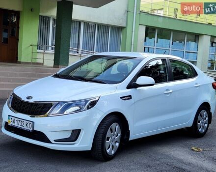 Белый Киа Рио, объемом двигателя 1.4 л и пробегом 143 тыс. км за 9350 $, фото 8 на Automoto.ua