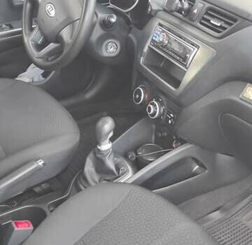 Белый Киа Рио, объемом двигателя 1.4 л и пробегом 168 тыс. км за 6800 $, фото 19 на Automoto.ua