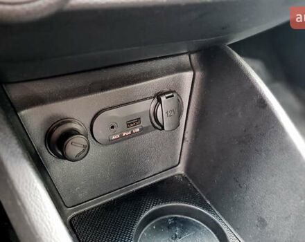 Белый Киа Рио, объемом двигателя 1.59 л и пробегом 159 тыс. км за 8800 $, фото 10 на Automoto.ua