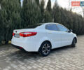 Белый Киа Рио, объемом двигателя 1.4 л и пробегом 143 тыс. км за 6500 $, фото 48 на Automoto.ua