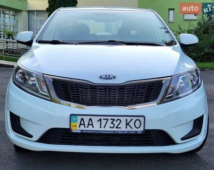Белый Киа Рио, объемом двигателя 1.4 л и пробегом 142 тыс. км за 9300 $, фото 4 на Automoto.ua