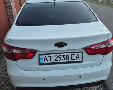 Белый Киа Рио, объемом двигателя 1.6 л и пробегом 120 тыс. км за 7200 $, фото 2 на Automoto.ua
