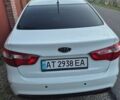 Белый Киа Рио, объемом двигателя 1.6 л и пробегом 120 тыс. км за 7200 $, фото 2 на Automoto.ua