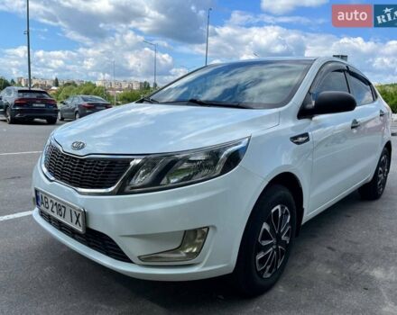 Белый Киа Рио, объемом двигателя 1.4 л и пробегом 220 тыс. км за 6900 $, фото 1 на Automoto.ua