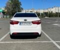 Белый Киа Рио, объемом двигателя 1.4 л и пробегом 228 тыс. км за 6700 $, фото 4 на Automoto.ua