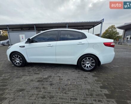 Белый Киа Рио, объемом двигателя 1.4 л и пробегом 288 тыс. км за 6500 $, фото 14 на Automoto.ua