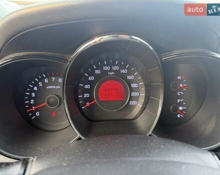 Білий Кіа Ріо, об'ємом двигуна 1.6 л та пробігом 196 тис. км за 7800 $, фото 5 на Automoto.ua