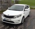 Белый Киа Рио, объемом двигателя 1.4 л и пробегом 175 тыс. км за 6900 $, фото 1 на Automoto.ua