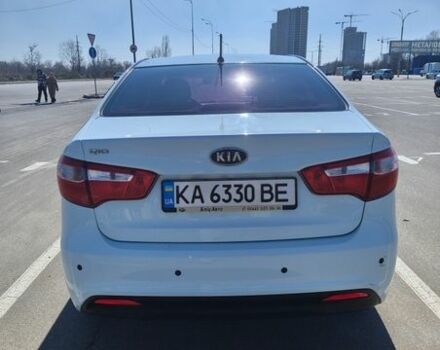 Белый Киа Рио, объемом двигателя 1.59 л и пробегом 124 тыс. км за 7700 $, фото 6 на Automoto.ua
