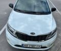 Белый Киа Рио, объемом двигателя 1.4 л и пробегом 220 тыс. км за 6900 $, фото 6 на Automoto.ua