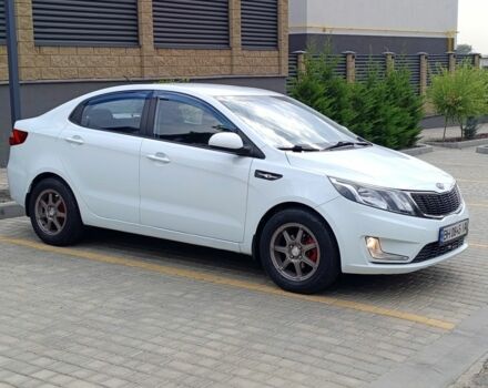 Белый Киа Рио, объемом двигателя 1.4 л и пробегом 99 тыс. км за 6517 $, фото 4 на Automoto.ua